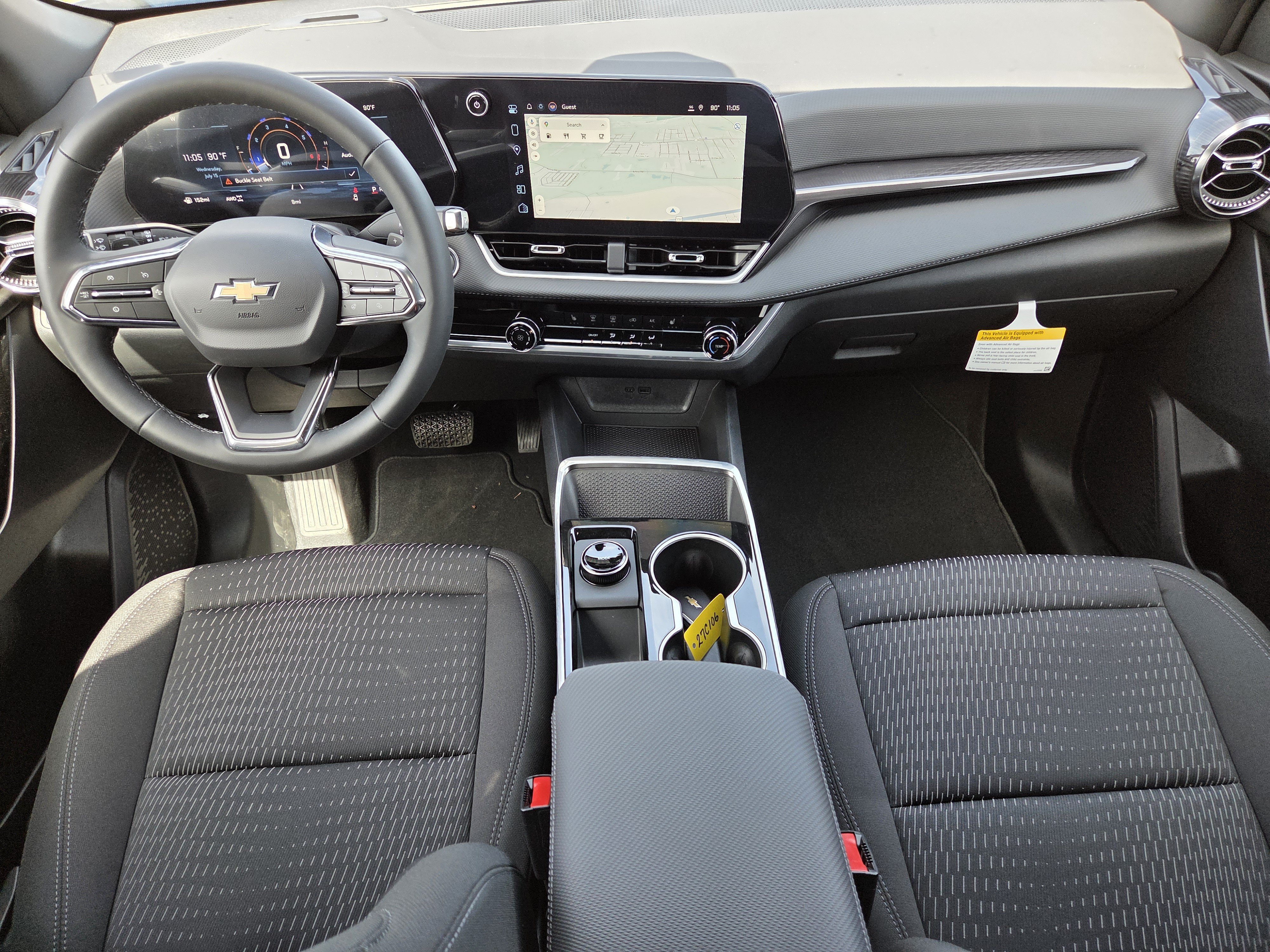 2027 Chevrolet Equinox LT - Photo 8