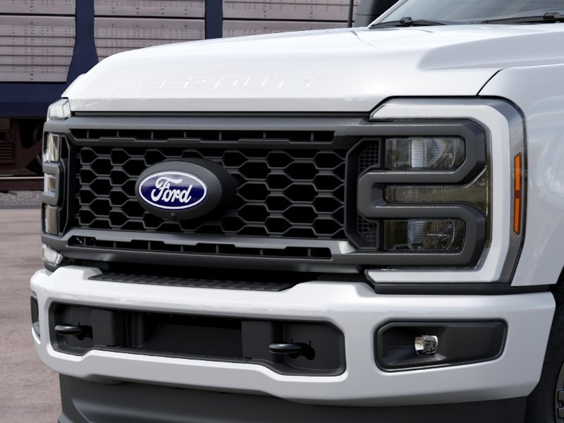 New 2027 Oxford White Ford F-250® XL image 17