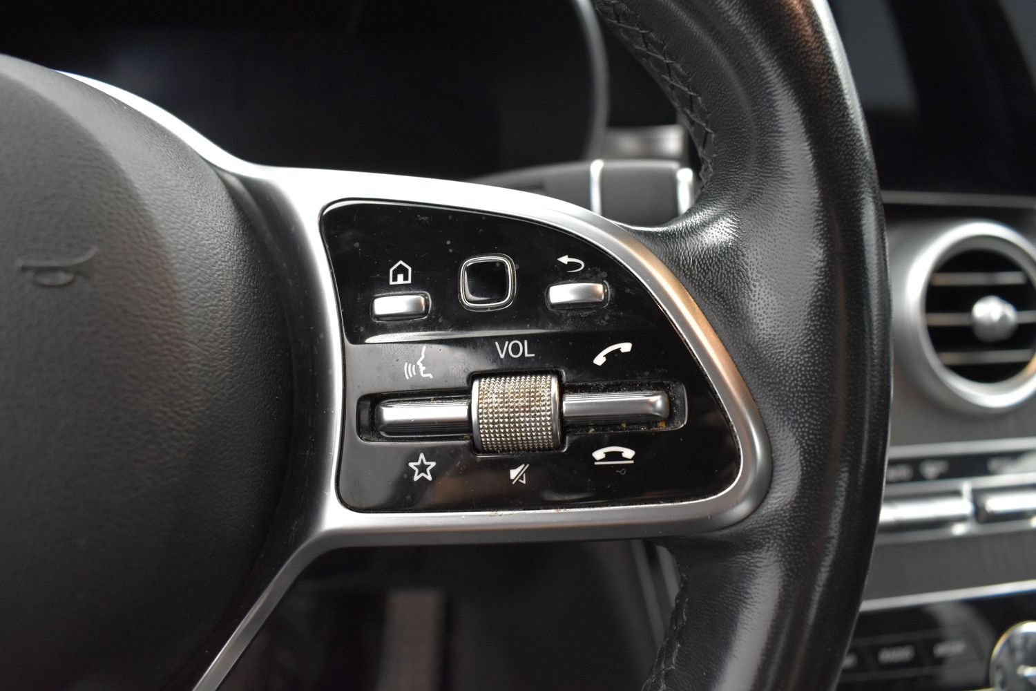 Used 2021 Gray Mercedes-Benz C 300 image 7