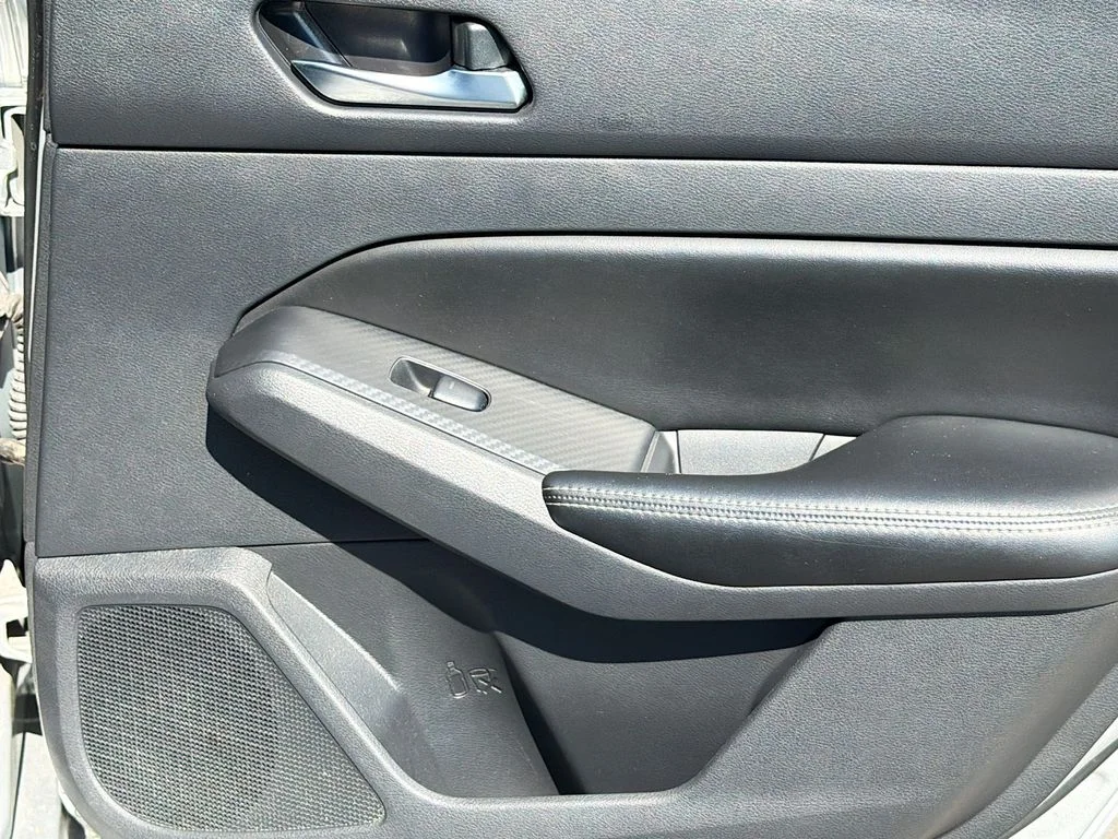 2022 Nissan Altima SV - Photo 29