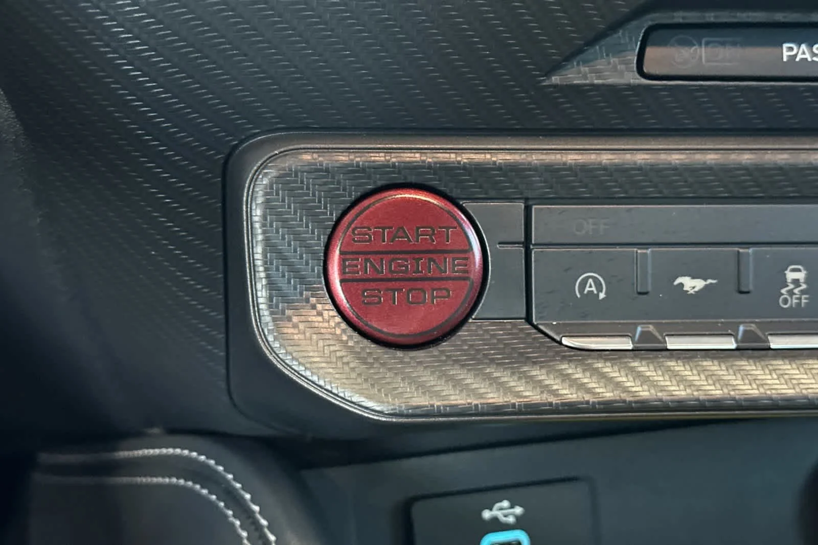 New 2026 Shadow Black Ford GT Premium Fastback image 38