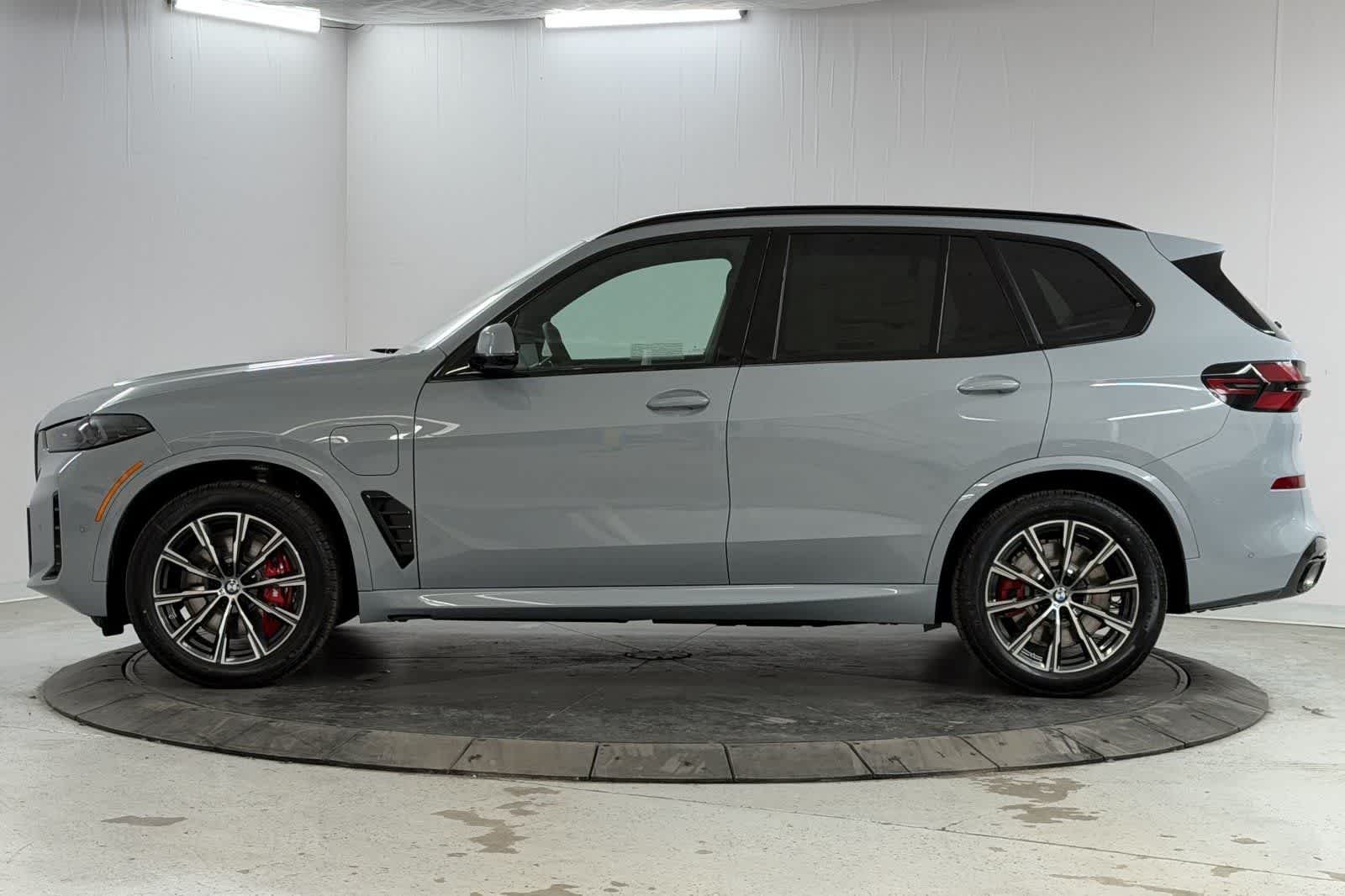 New 2026 Brooklyn Grey Metallic BMW xDrive50e image 5
