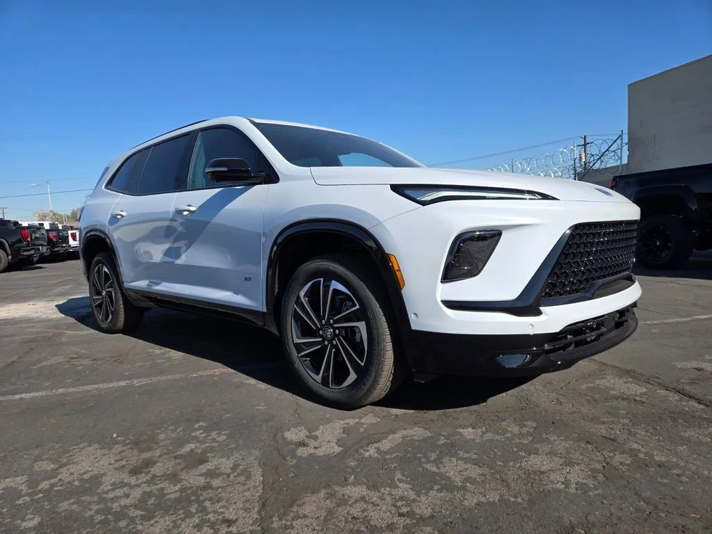 2026 Buick Enclave Sport Touring AWD's photo