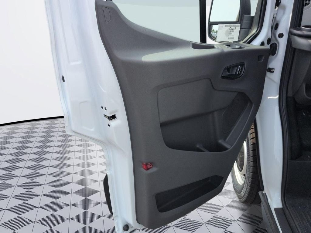 New 2026 Oxford White Ford Cargo Van image 49