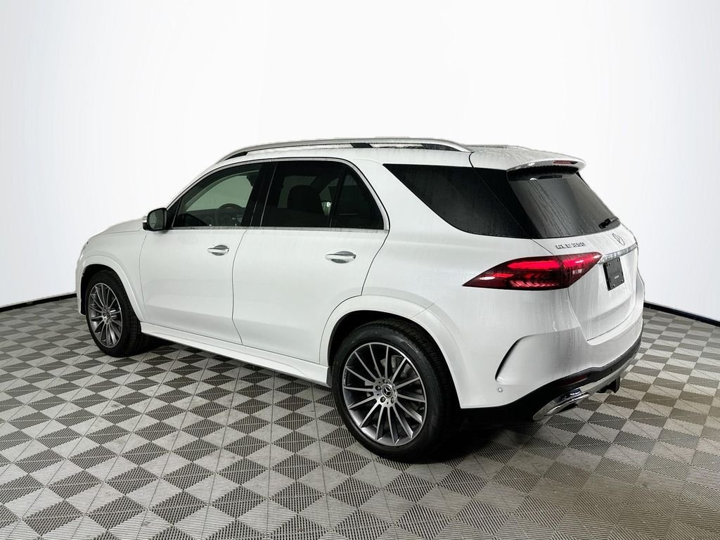 New 2026 MANUFAKTUR Moonlight White Metallic Mercedes-Benz GLE 350 image 5
