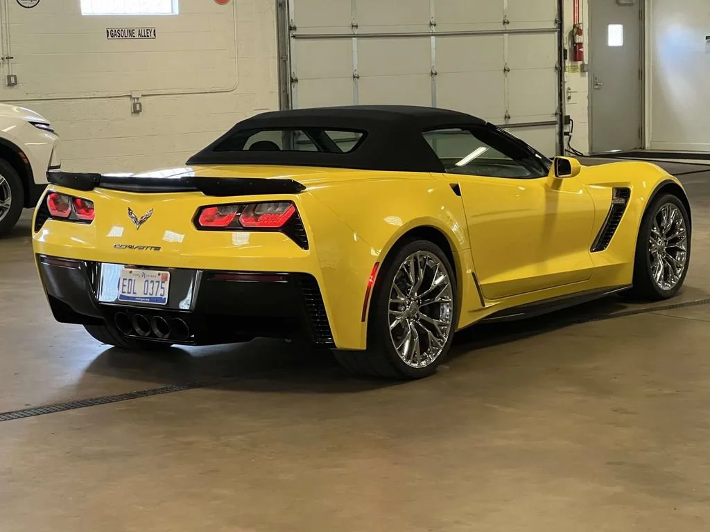 Used 2017 CORVETTE RACING YELLOW TINTCOAT Chevrolet Z06 2LZ image 5