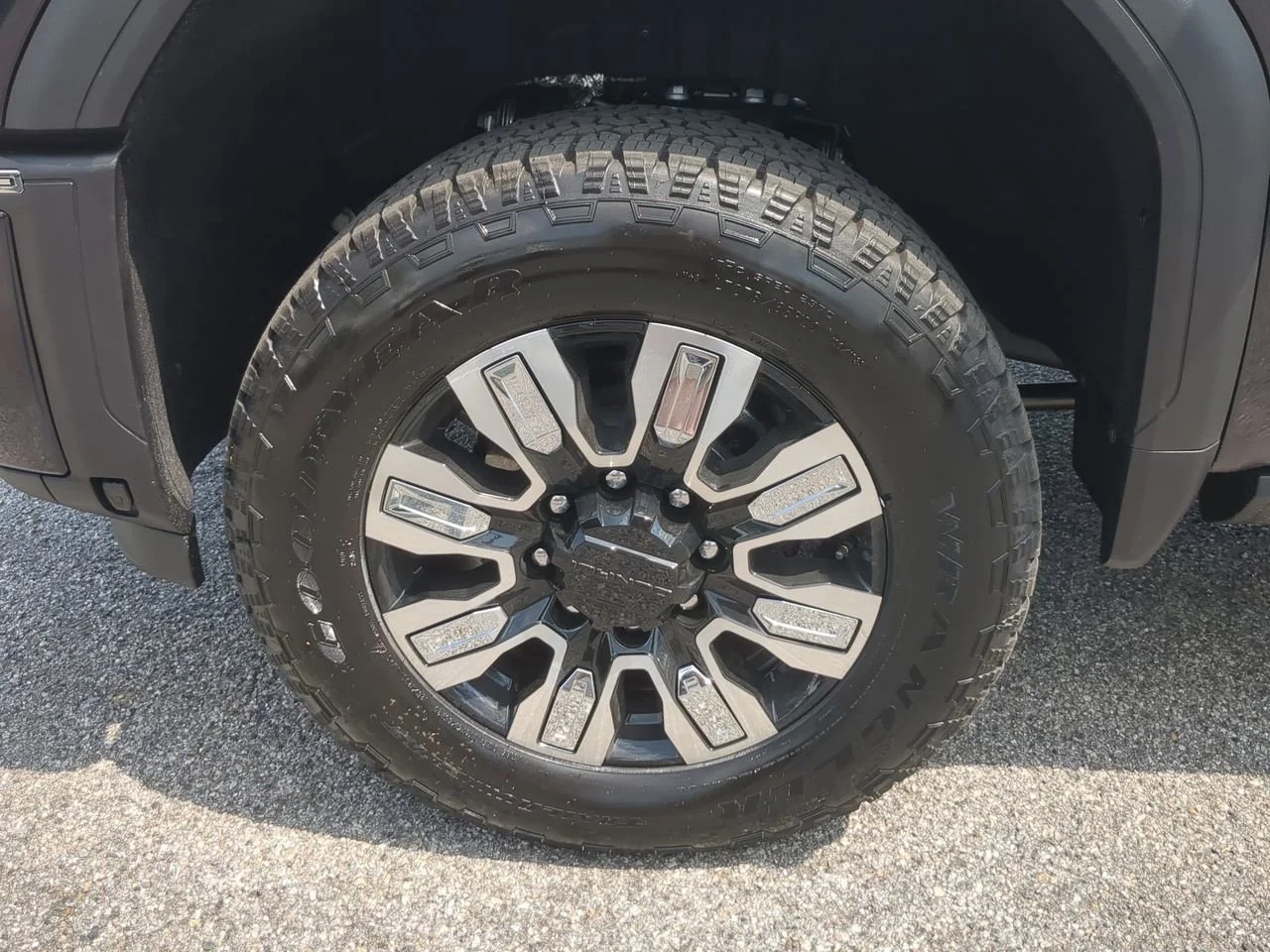 New 2026 Titanium Rush Metallic GMC Denali image 34
