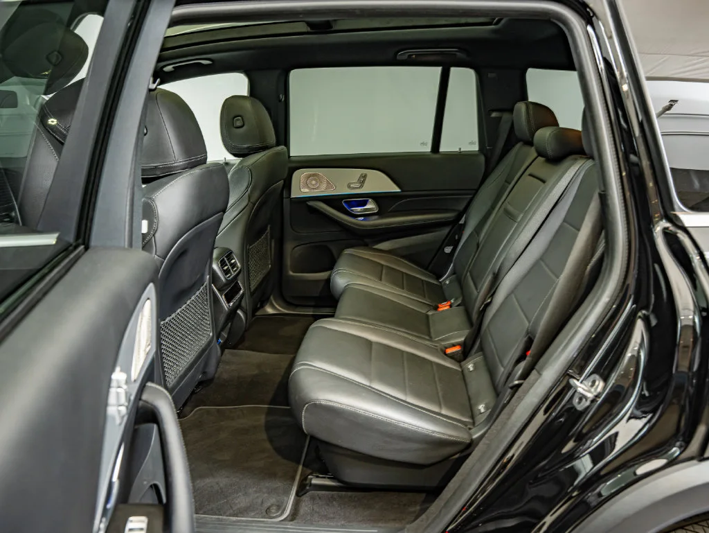 Used 2024 Black Mercedes-Benz GLS 450 image 35