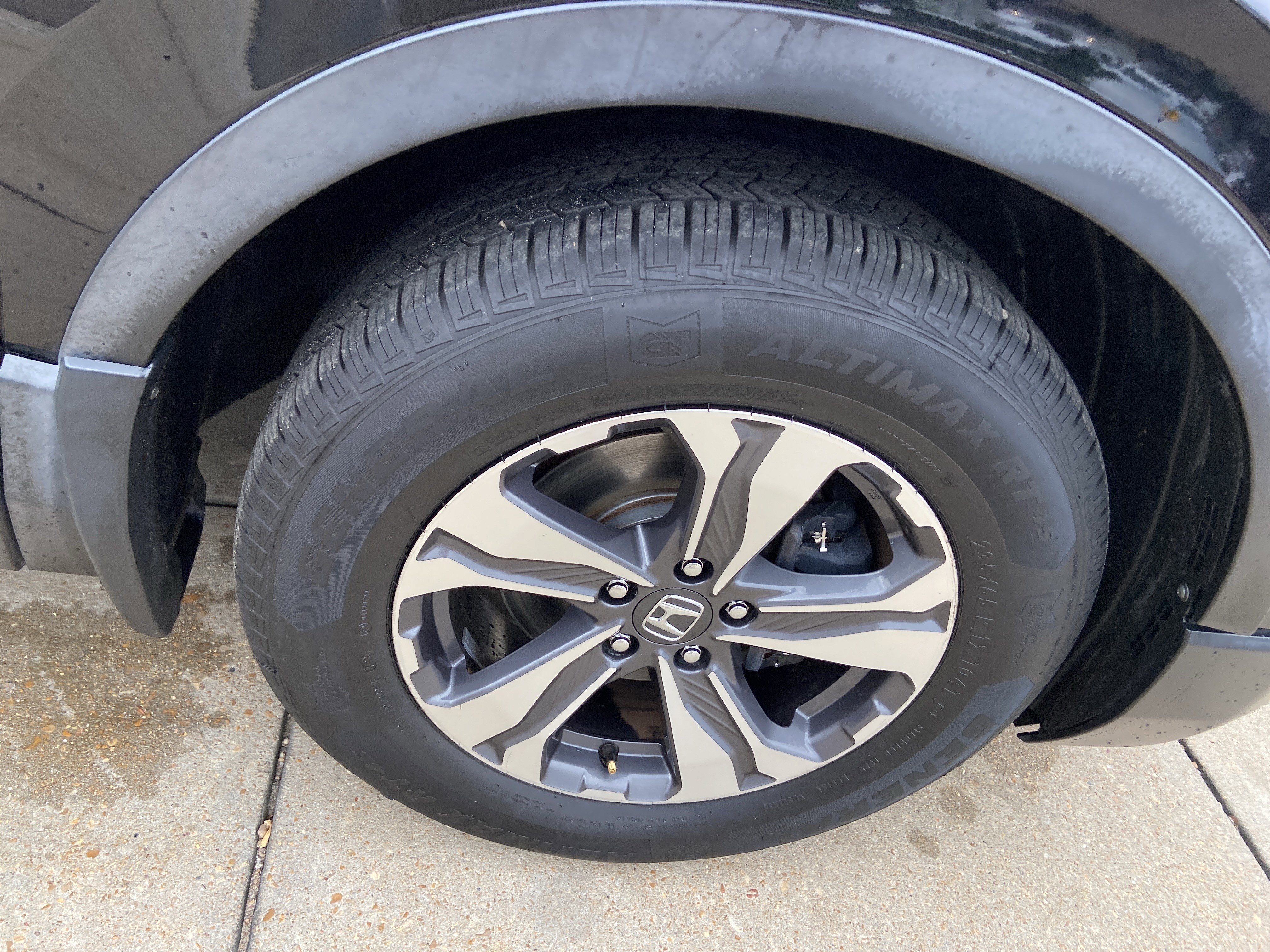 Used 2018 Crystal Black Pearl Honda LX image 36