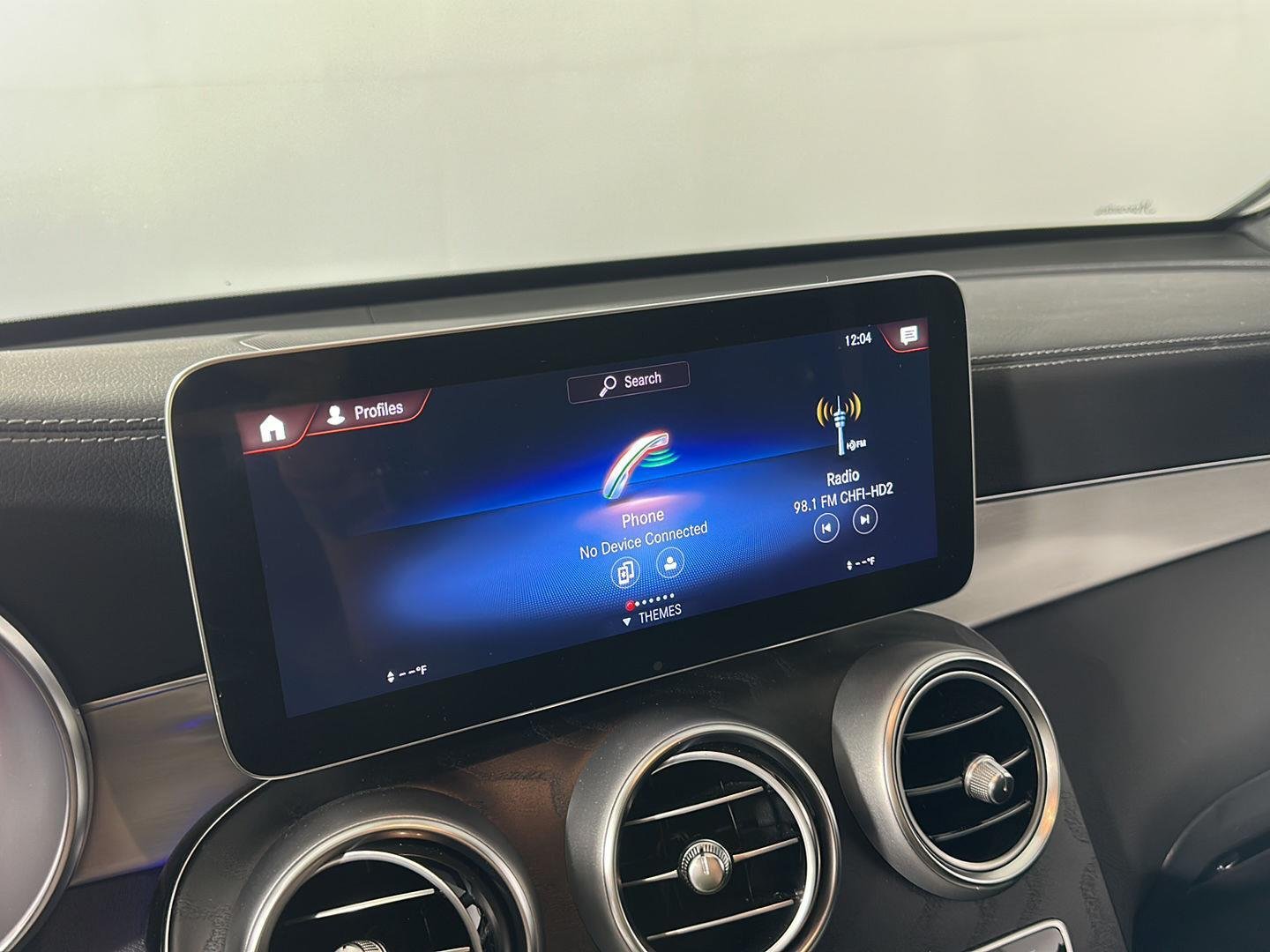 Used 2023 Polar White Mercedes-Benz GLC 300 image 22