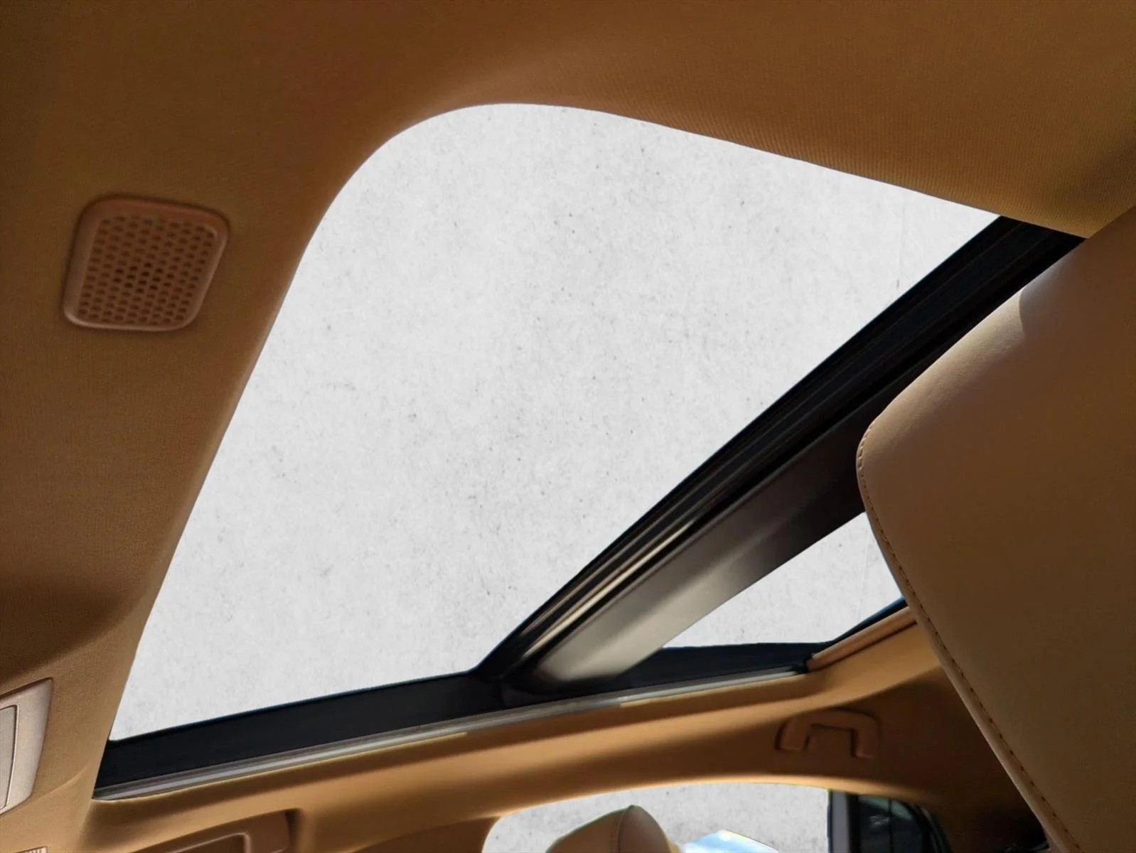Used 2024 Caviar Lexus ES 350 Ultra Luxury image 13
