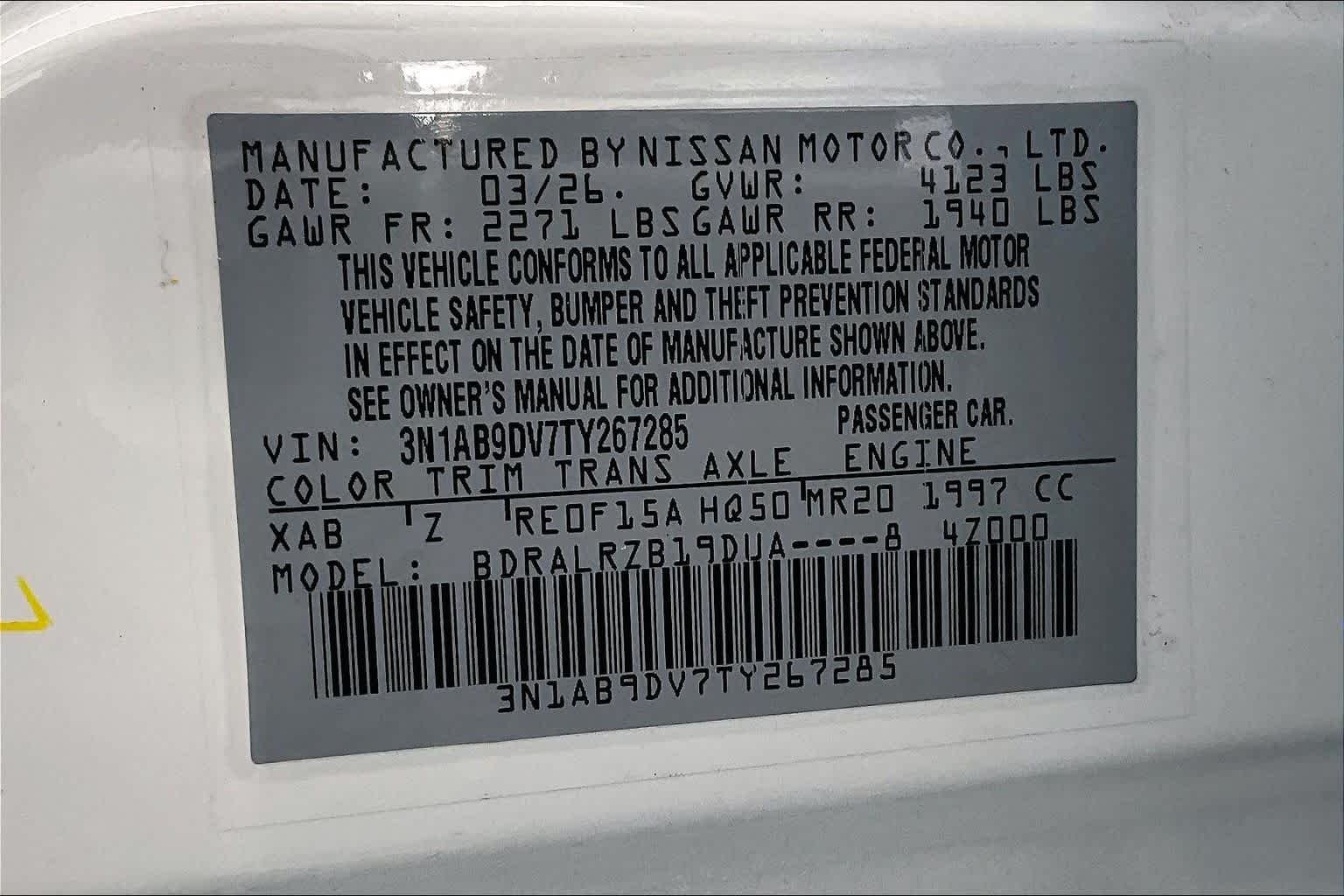 New 2026 Aspen White TriCoat / Super Black Two-tone Nissan SR image 14