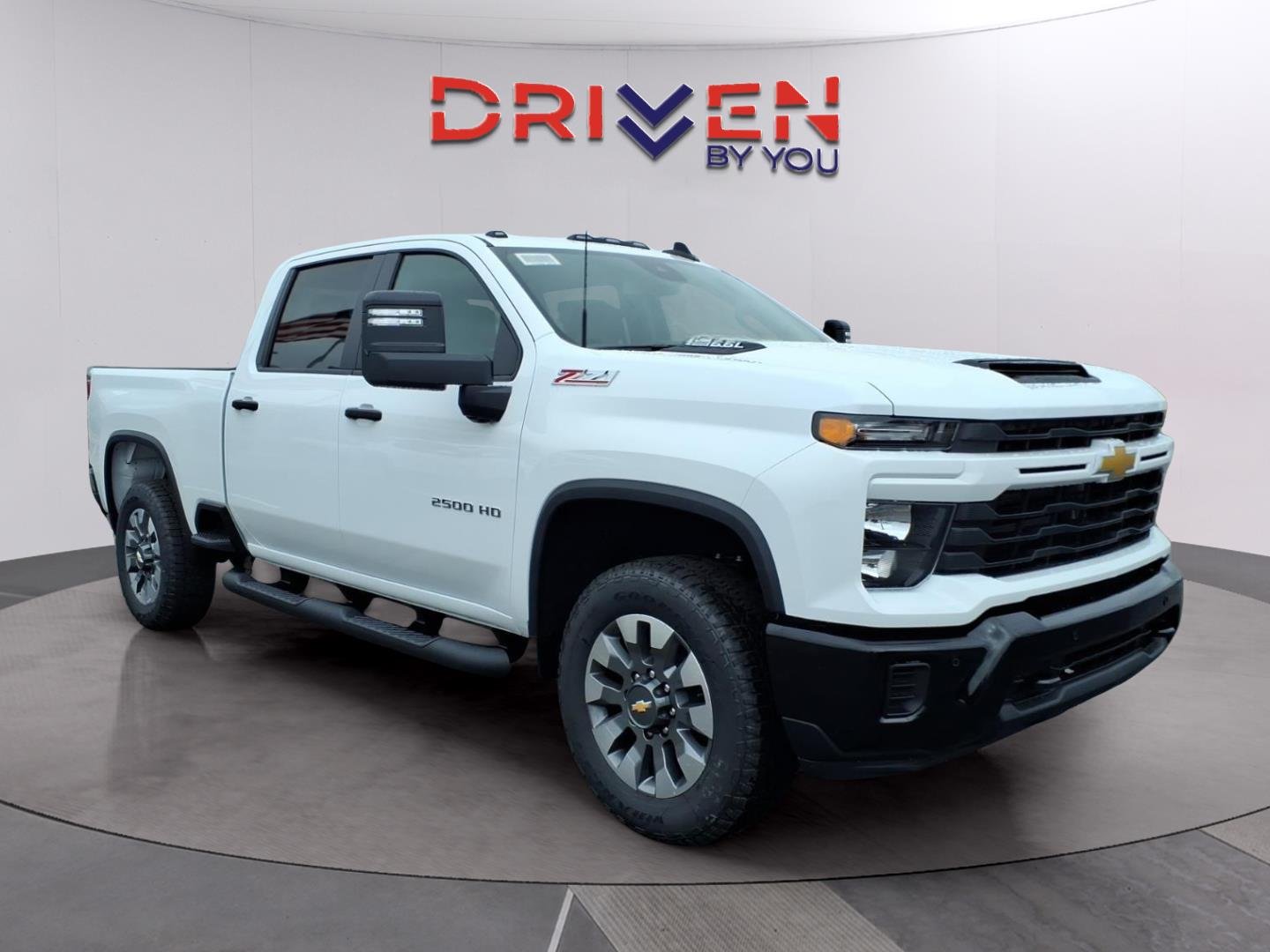 New 2026 Summit White Chevrolet Custom image 7