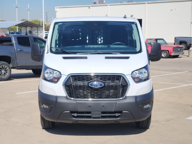 Used 2025 Black Ford T250 image 9