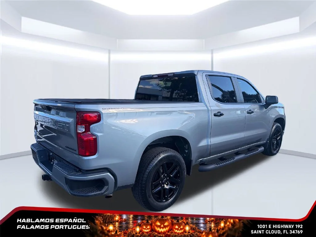 Used 2025 Sterling Gray Metallic Chevrolet Custom image 5