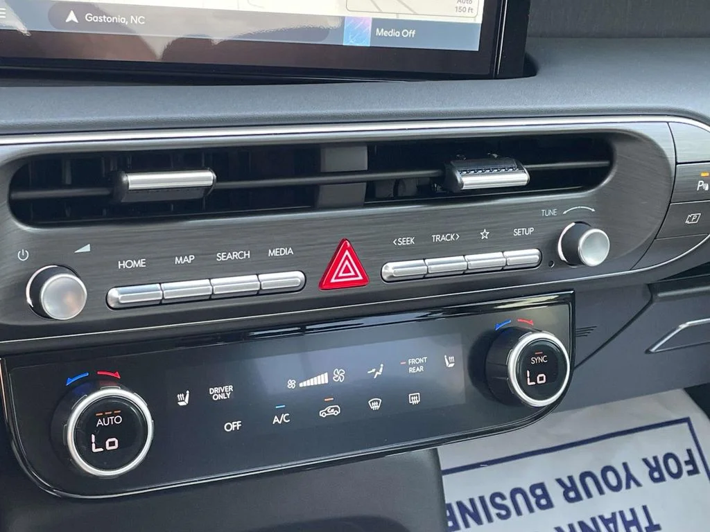 New 2026  Hyundai Blue SEL image 28