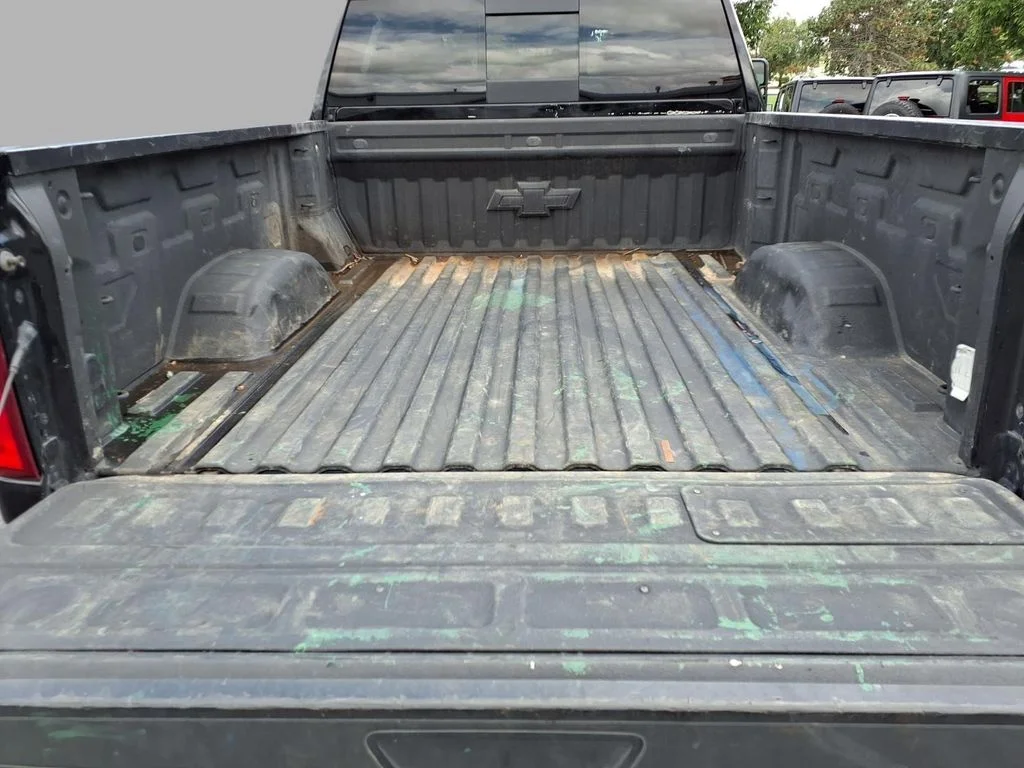 Used 2020 Black Chevrolet LTZ image 26