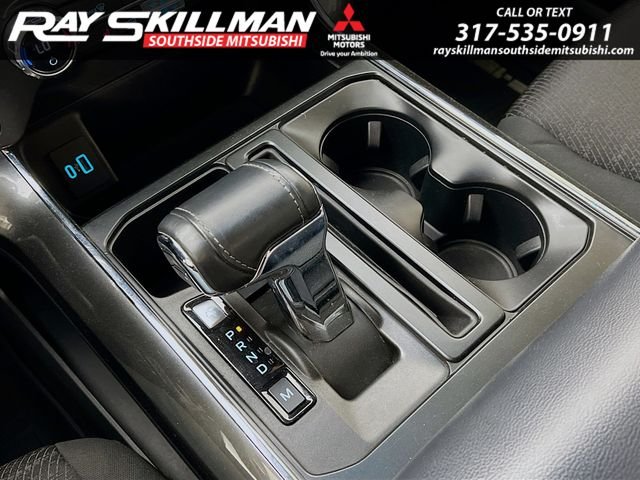 Used 2021 White Ford XLT image 23