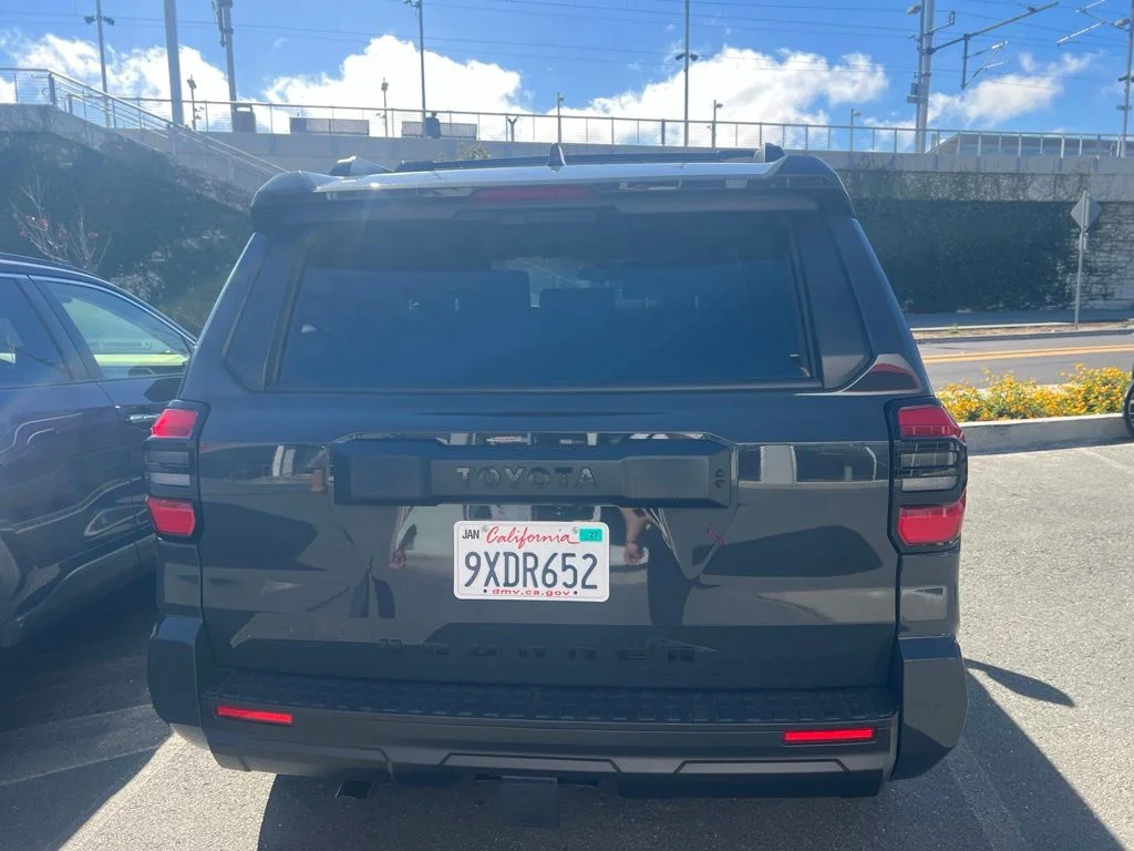Used 2026  Toyota SR5 image 9