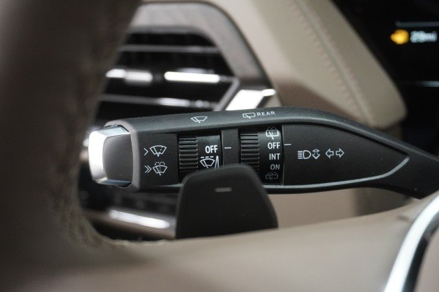 2026 GMC Yukon Denali - Photo 31
