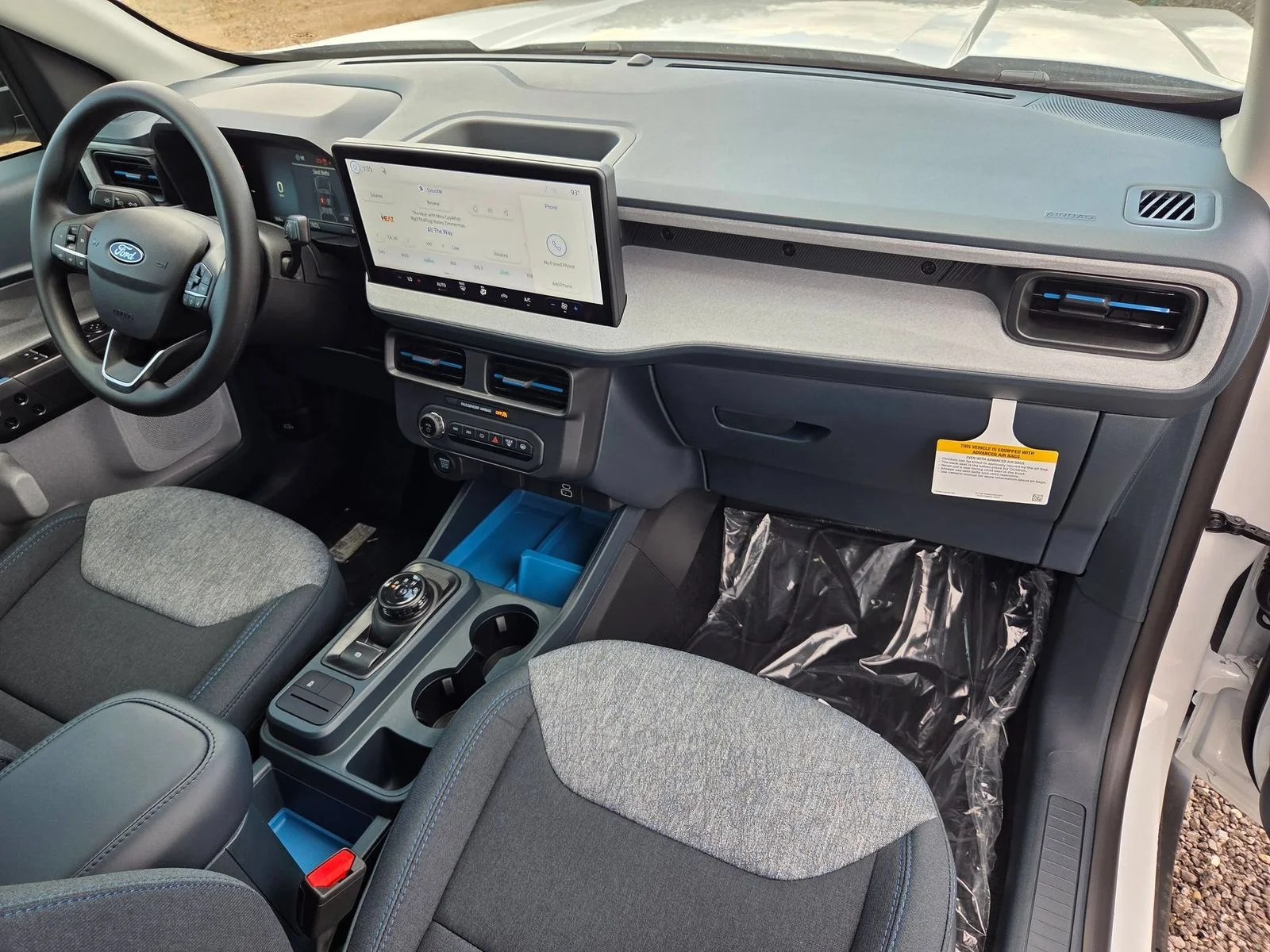 New 2026 Oxford White Ford XLT image 27