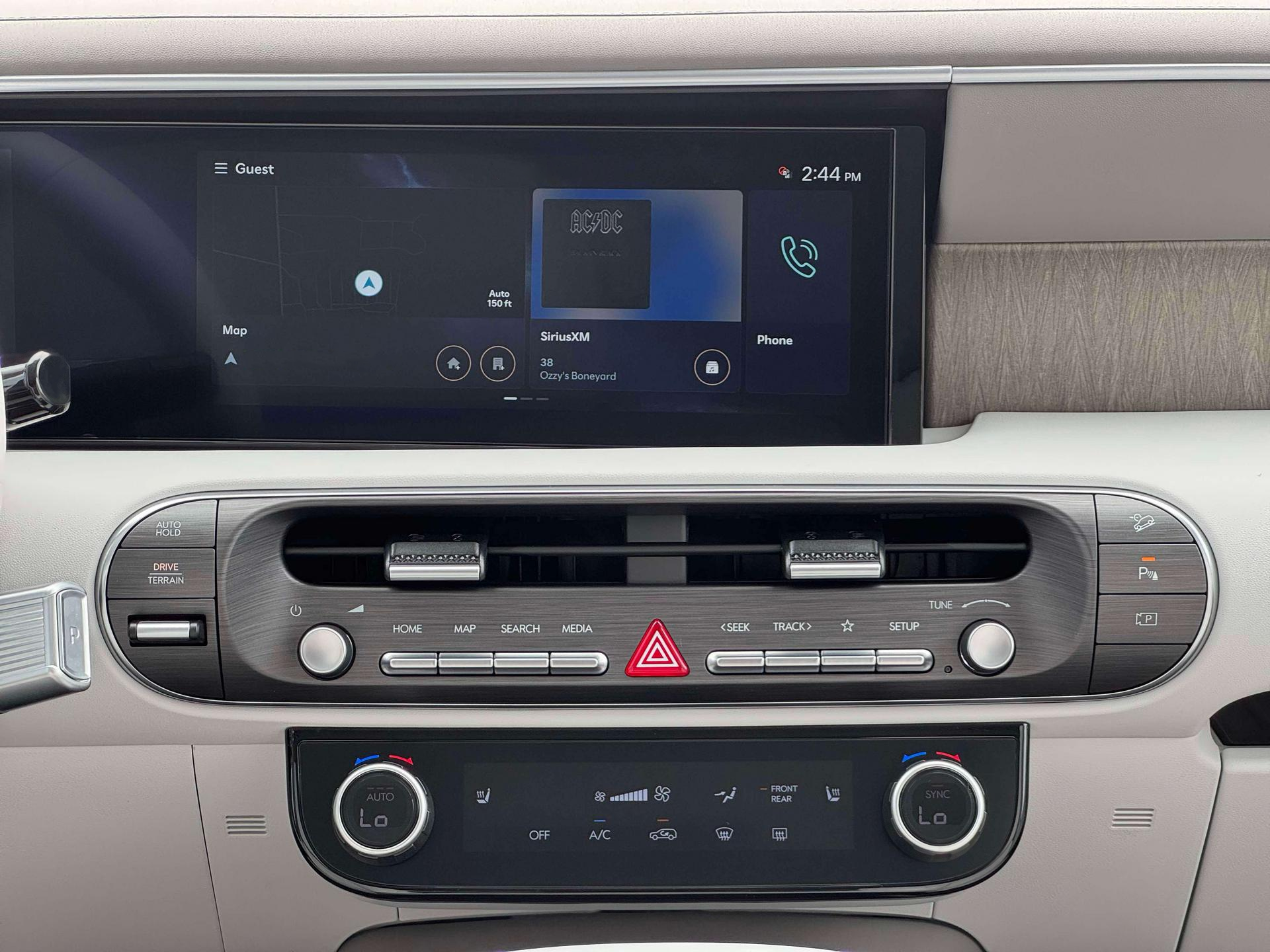 New 2026 Green Hyundai SEL AWD image 12