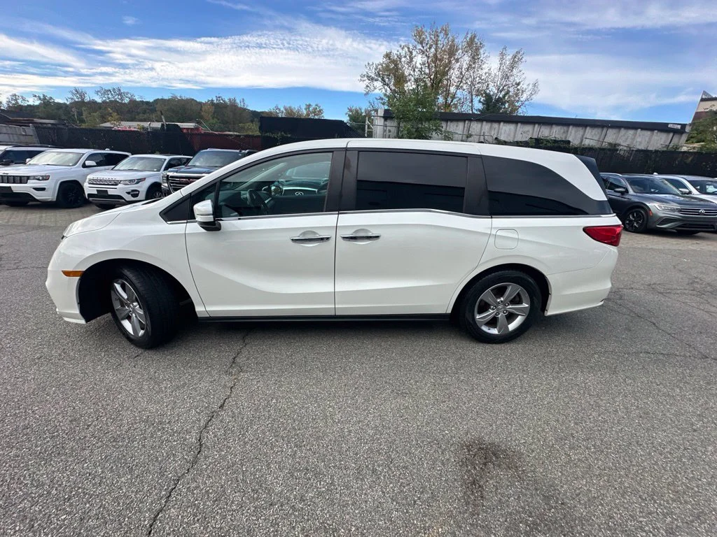 Used 2018  Honda EX-L image 3