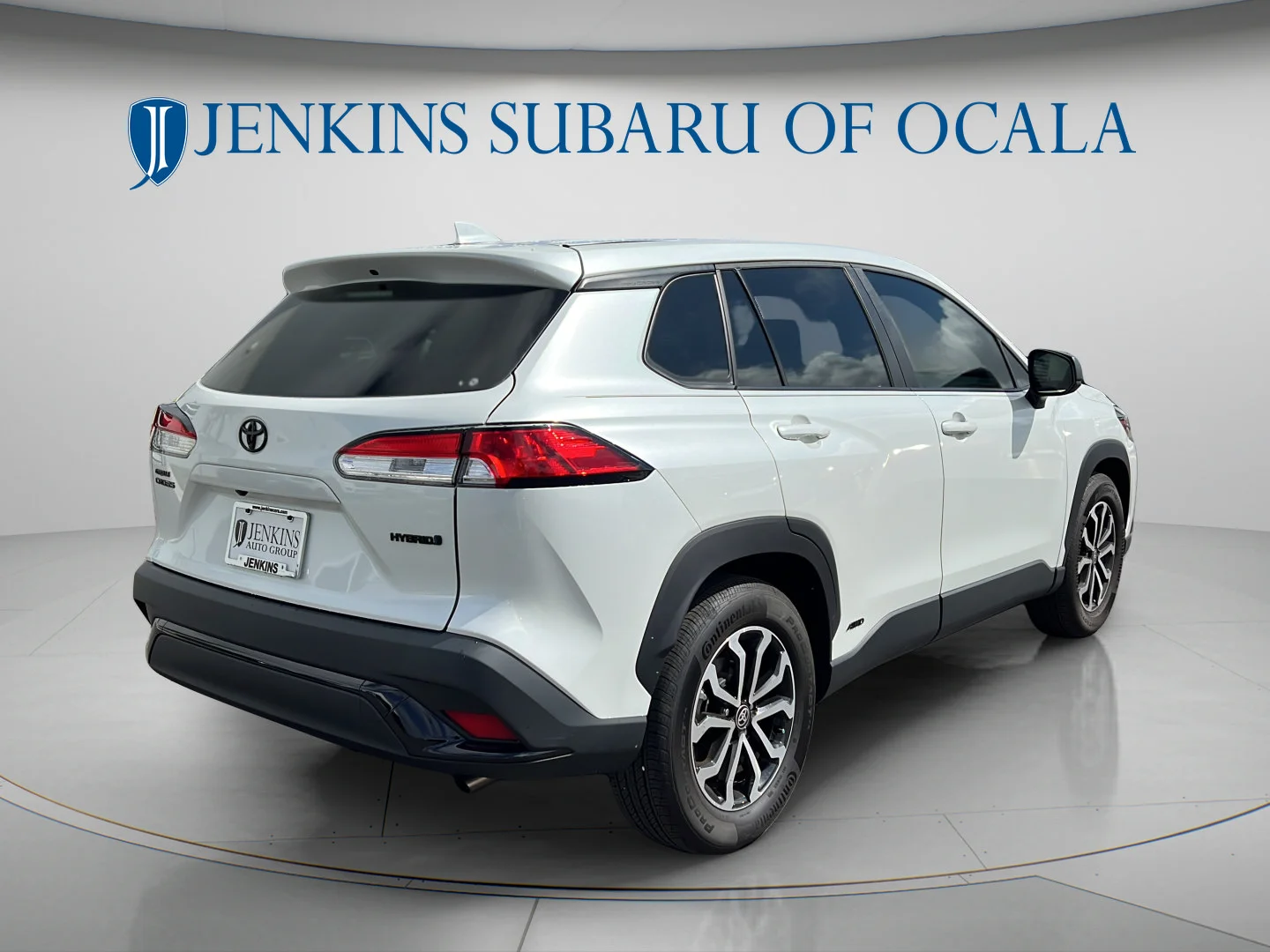 Used 2024 Pearl Toyota Hybrid S image 3