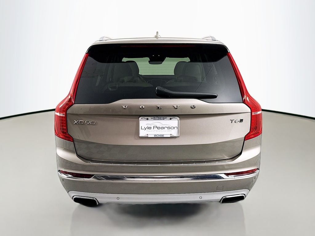 Used 2021 Gray Volvo T6 Inscription image 10