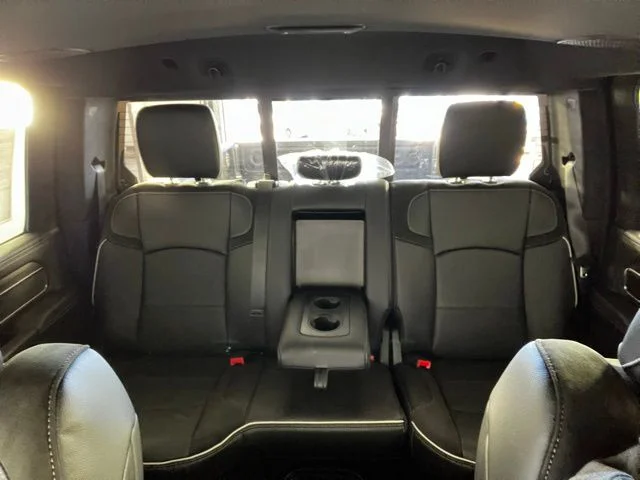 New 2026 Diamond Black Crystal Pearl-Coat Exterior Paint RAM Laramie image 32