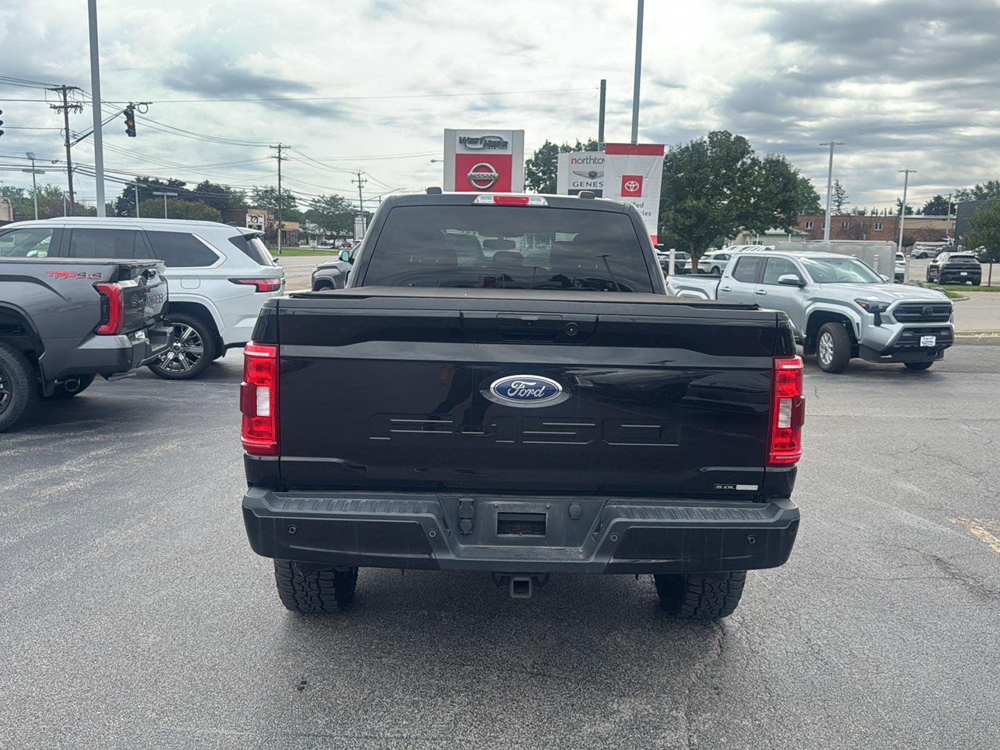 Used 2021 Agate Black Ford XLT image 5
