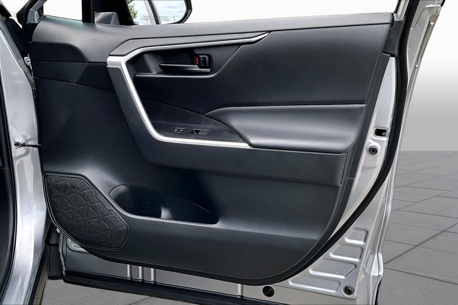 Used 2023 Silver Sky Metallic Toyota LE image 23