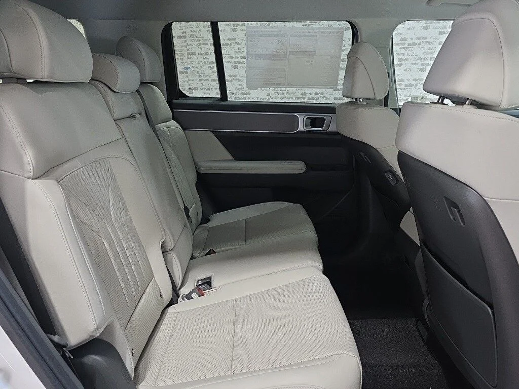 New 2026 Serenity White Hyundai SEL image 8