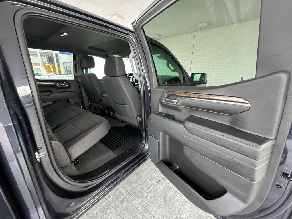 Used 2024 Gray Chevrolet LT image 23