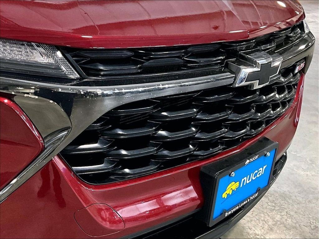 Used 2024 Red Chevrolet 1RS image 33