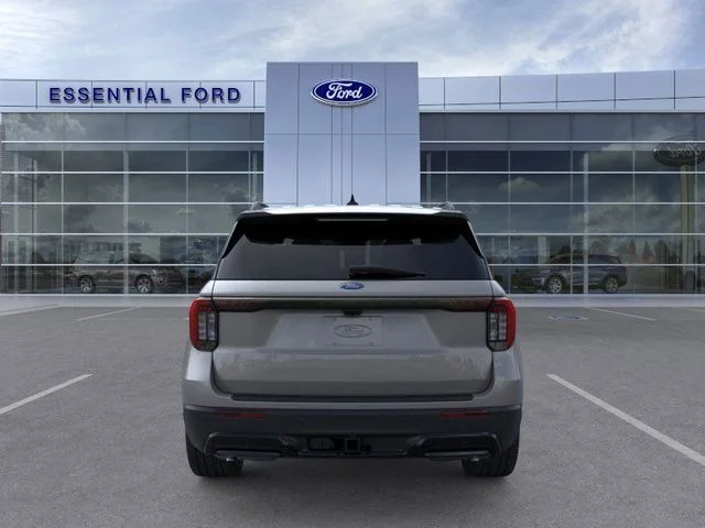 New 2026 Carbonized Gray Metallic Ford ST-Line image 5