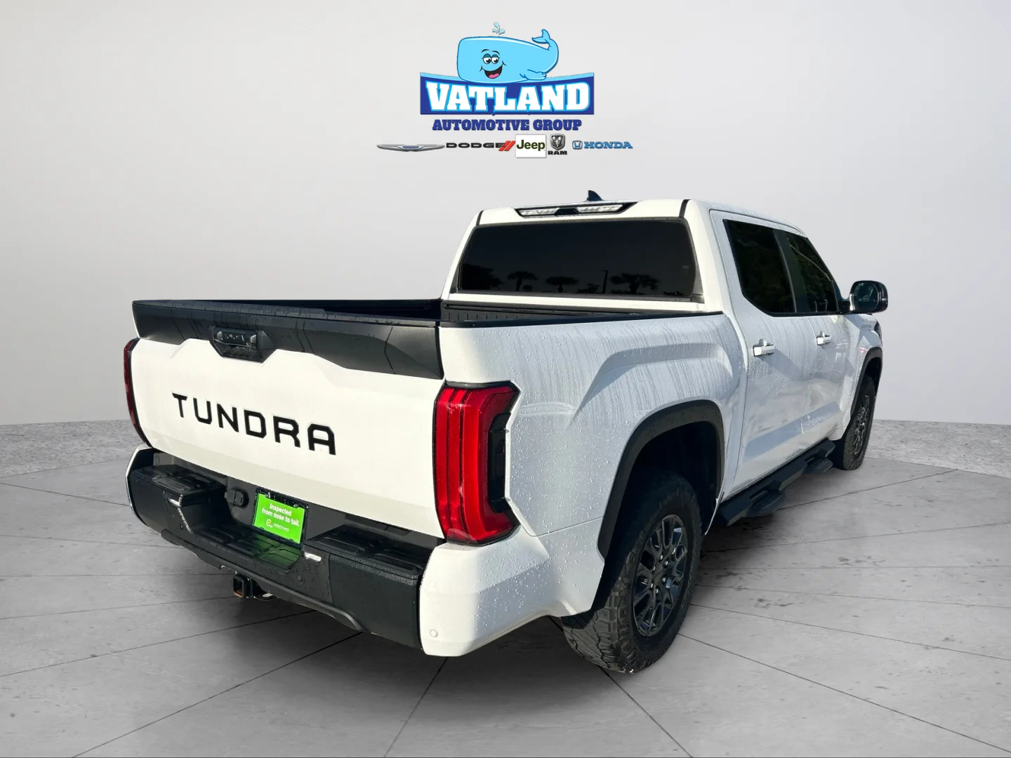 Used 2024 Ice Toyota SR5 image 5