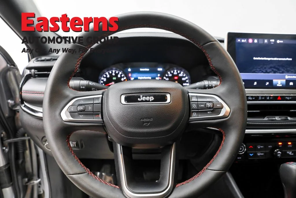 Used 2024 Gray Jeep Trailhawk image 10