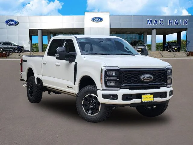 New 2026 Star White Metallic Tri-Coat Ford F-250® Lariat® image 24