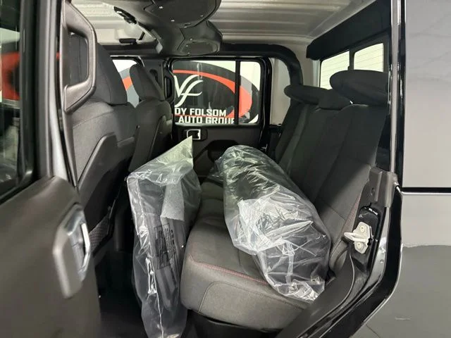New 2026 Black Clear-Coat Exterior Paint Jeep Rubicon image 13