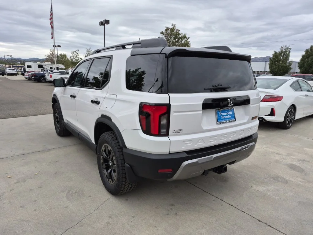 New 2026 Platinum White Pearl Honda TrailSport Elite image 3