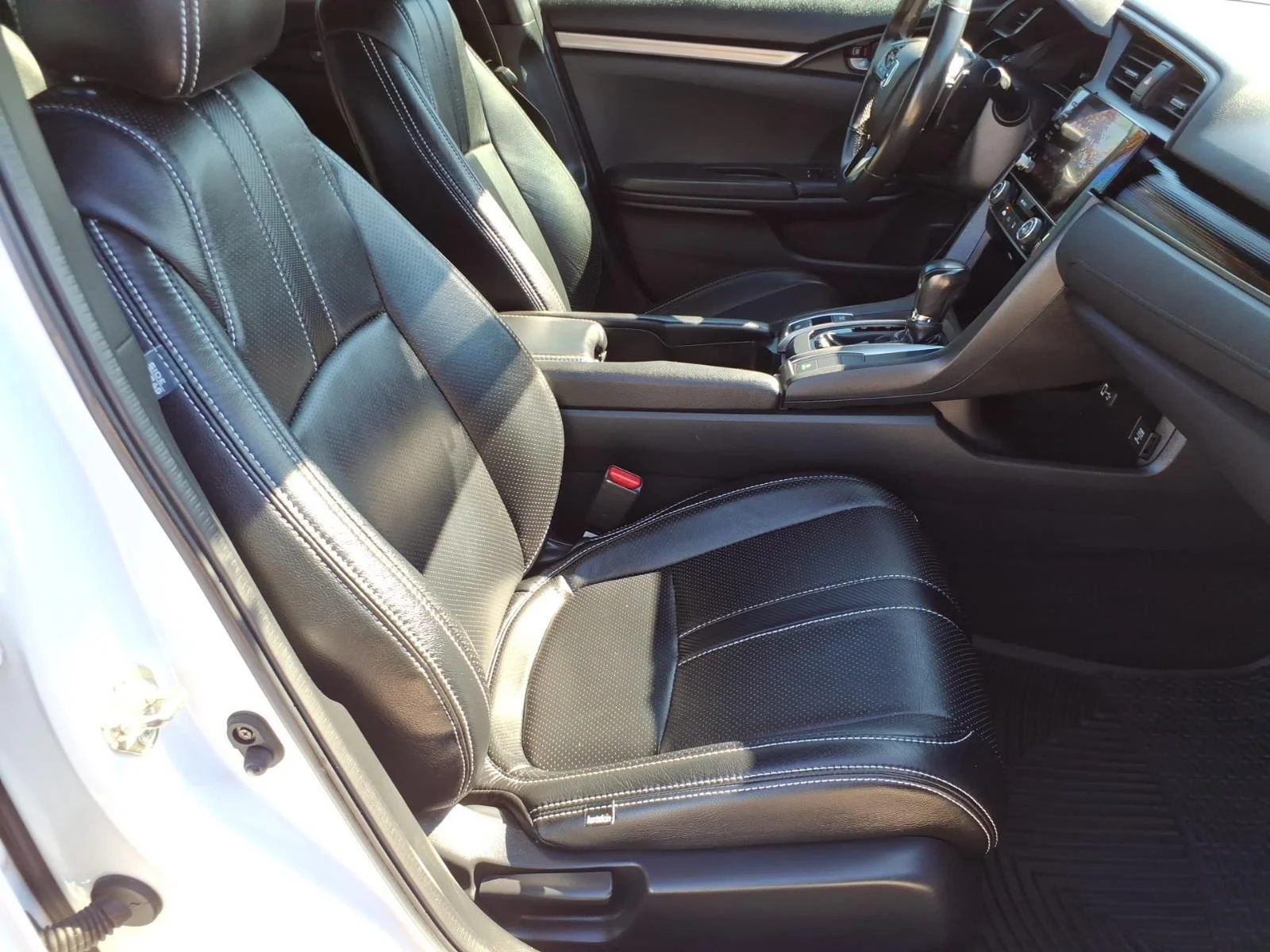 Used 2021 Platinum White Pearl Honda Sport image 18