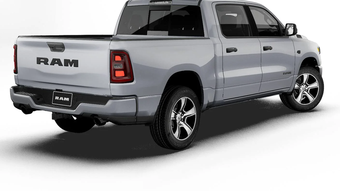 New 2027 Silver Zynith Exterior Paint RAM Express image 2