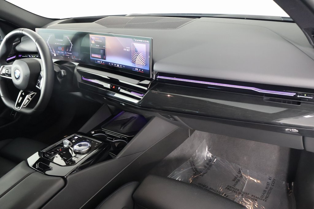 Used 2026 Brooklyn Grey Metallic BMW 530i image 9
