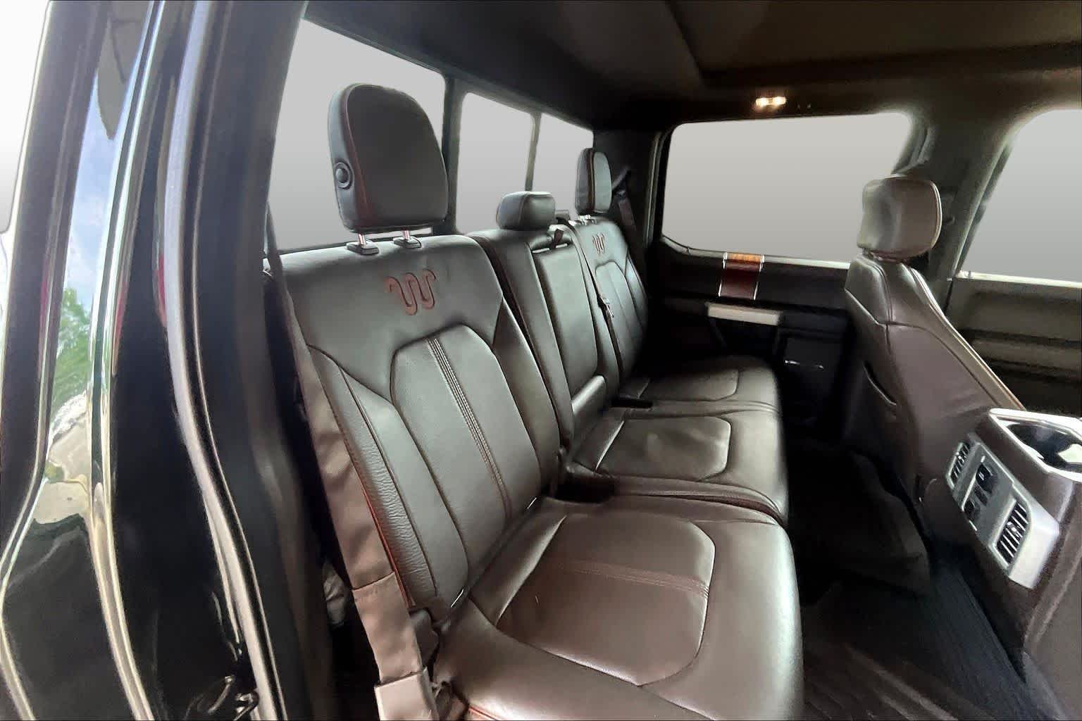 Used 2016 Green Gem Metallic/Caribou Metallic Ford King Ranch image 20