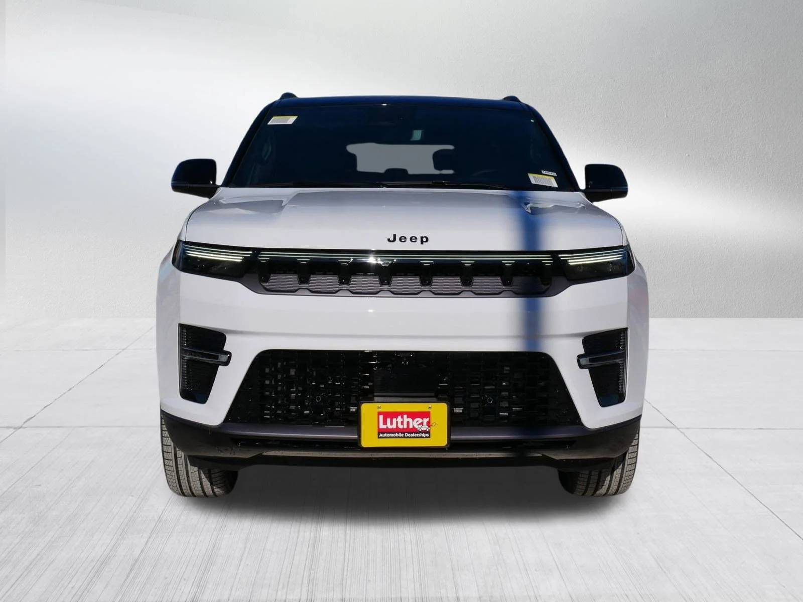 New 2026 Bright White Clear-Coat Exterior Paint Jeep Summit Obsidian image 2