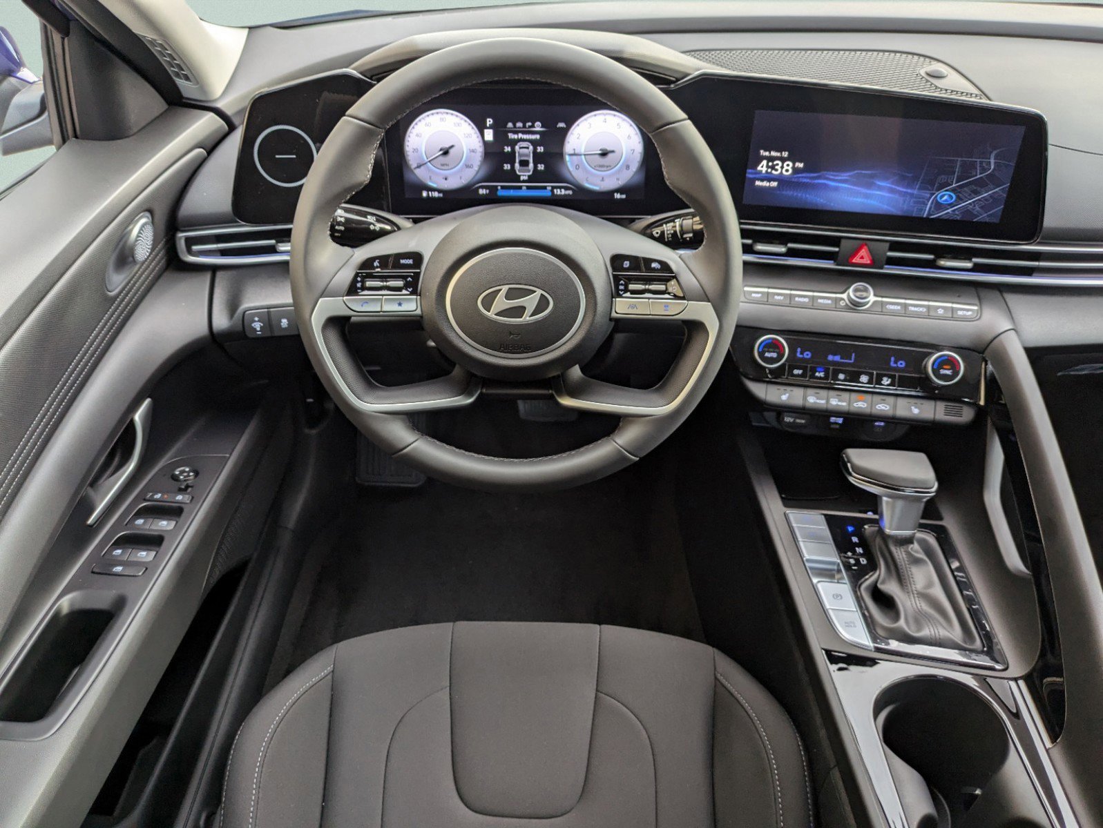 Used 2025 Serenity White Hyundai SEL Convenience image 12