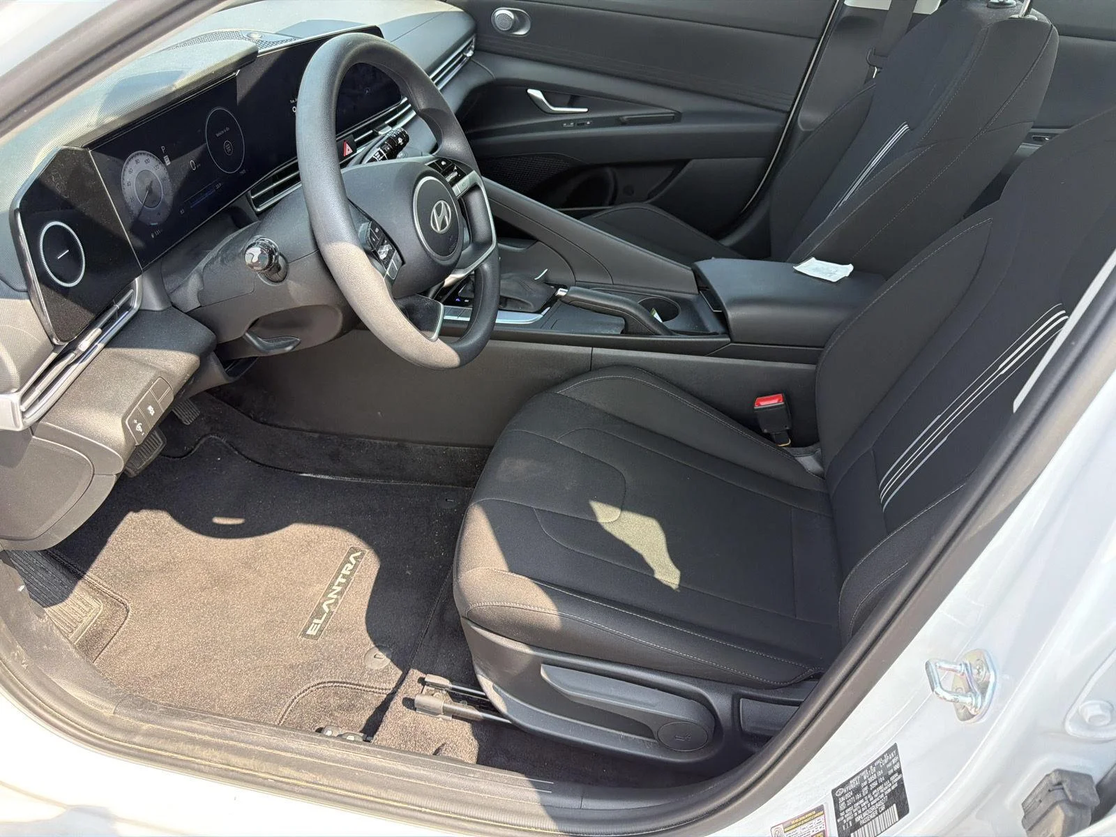 Used 2024 Serenity White Hyundai SEL image 10