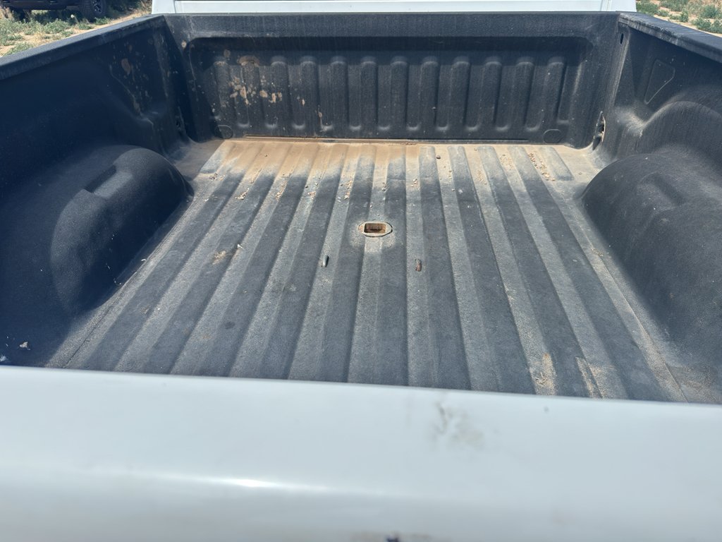 Used 2007 White Dodge SLT image 10