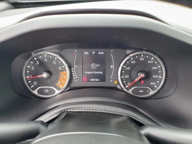 Used 2020 Alpine White Clearcoat Jeep Altitude image 10